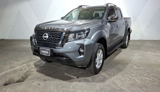 Nissan • Frontier