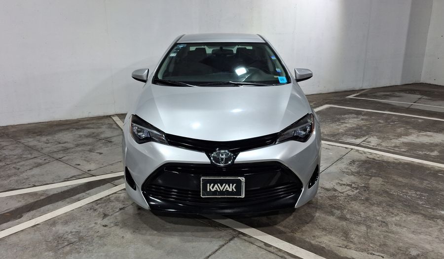 Toyota Corolla 1.8 BASE CVT Sedan 2017