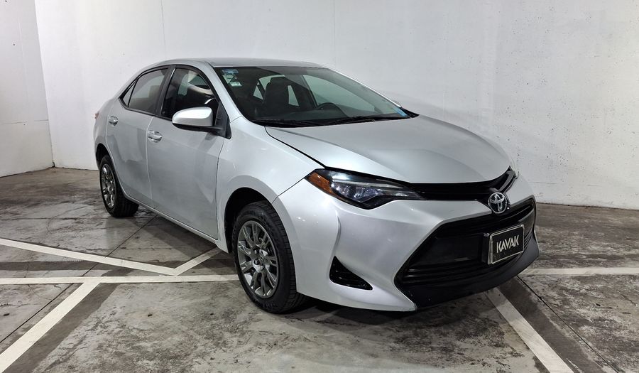Toyota Corolla 1.8 BASE CVT Sedan 2017