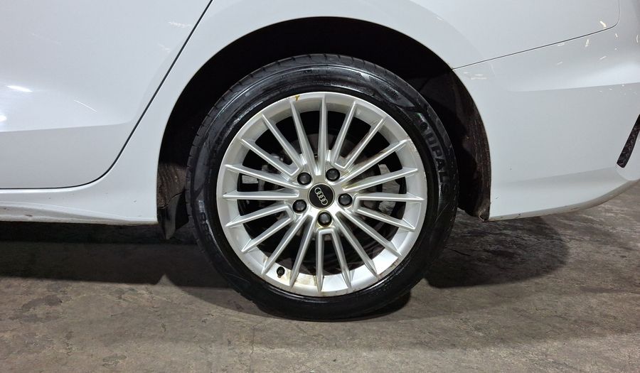 Audi A3 1.4 35 TFSI SELECT AUTO Sedan 2022