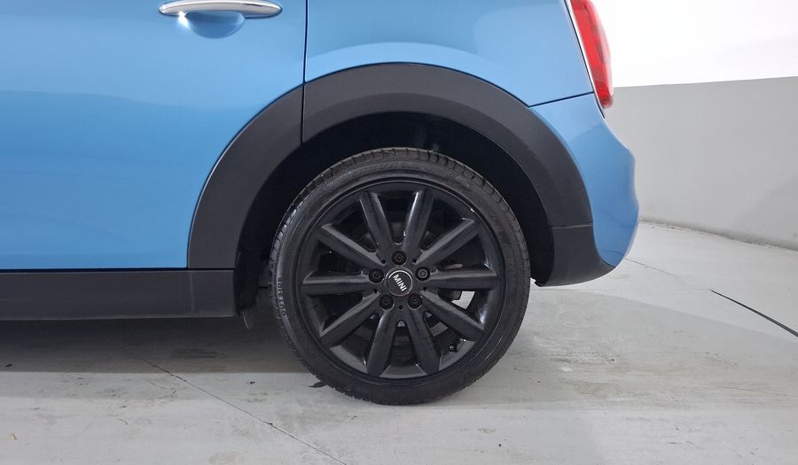 Mini Cooper S 2.0 COOPER CHILI AUTO Hatchback 2018