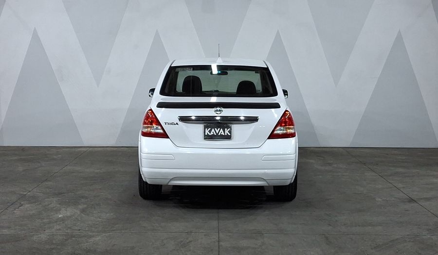 Nissan Tiida 1.8 SENSE MT Sedan 2017