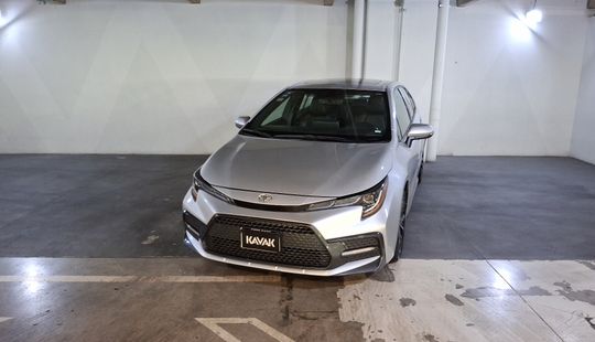 Toyota • Corolla