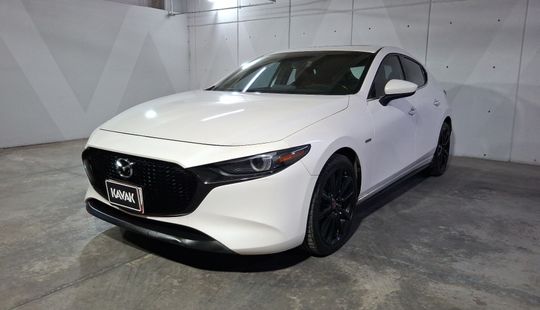 Mazda • Mazda 3