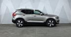 Volvo Xc40 2.0 T4 MOMENTUM AUTO Suv 2022