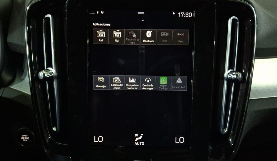 Volvo Xc40 2.0 T4 MOMENTUM AUTO Suv 2022