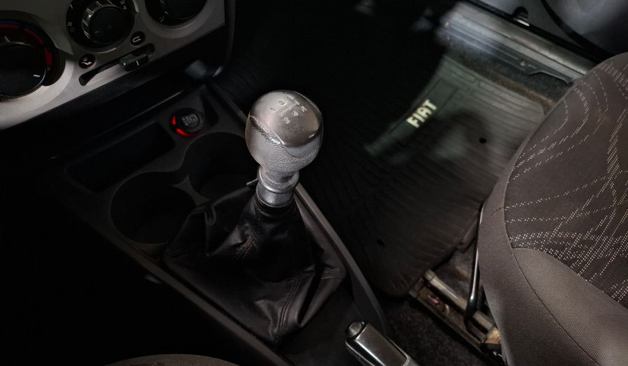 Fiat Palio 1.4 FIRE TOP Hatchback 2015