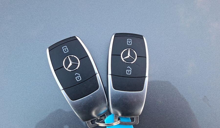 Mercedes Benz Clase A 2.0 250 DCT AMG LINE Hatchback 2019