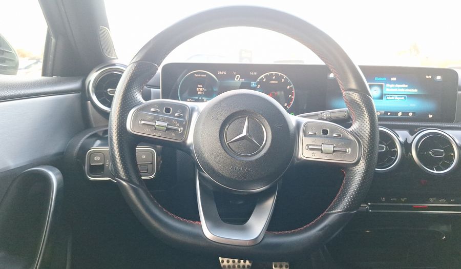 Mercedes Benz Clase A 2.0 250 DCT AMG LINE Hatchback 2019