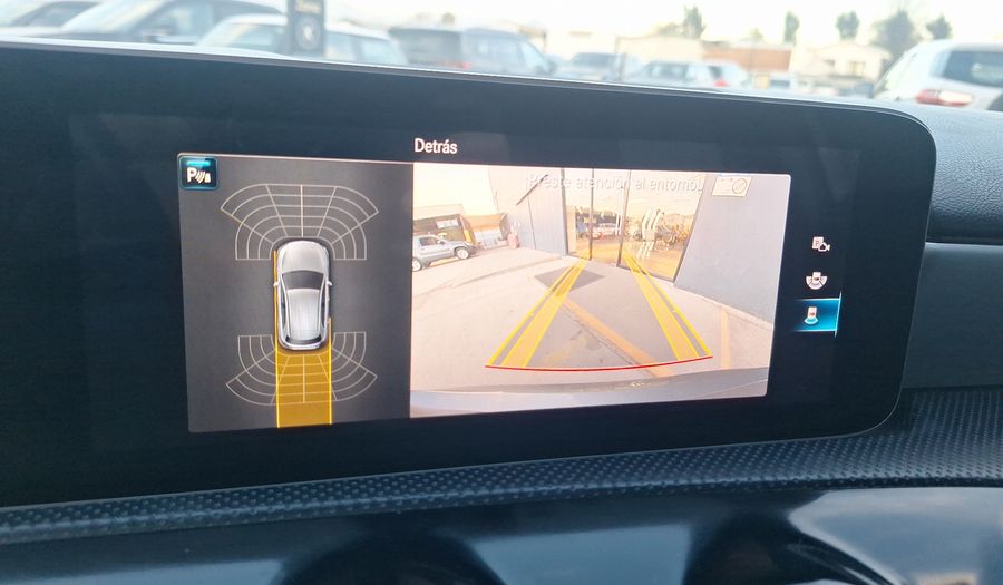 Mercedes Benz Clase A 2.0 250 DCT AMG LINE Hatchback 2019