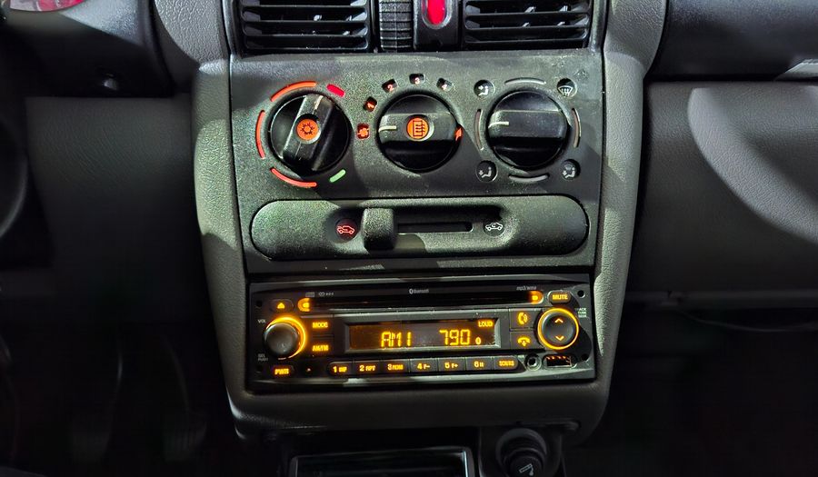 Chevrolet Classic 1.4 LS ABS AIRBAG Sedan 2015