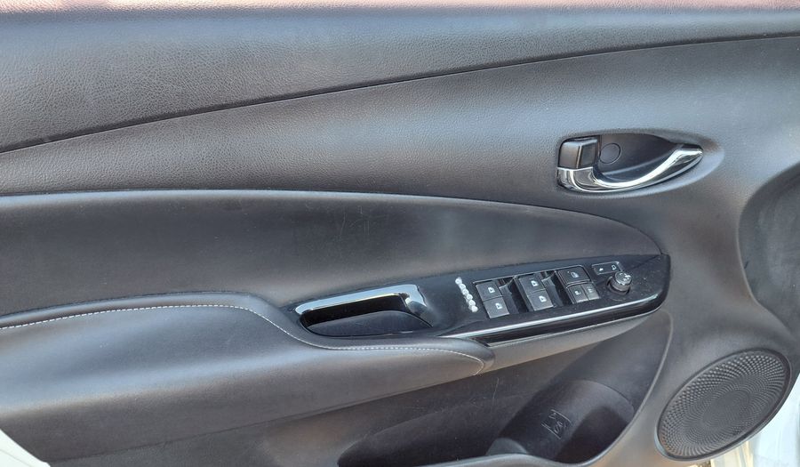 Toyota Yaris 1.5 XLS PACK CVT Sedan 2019