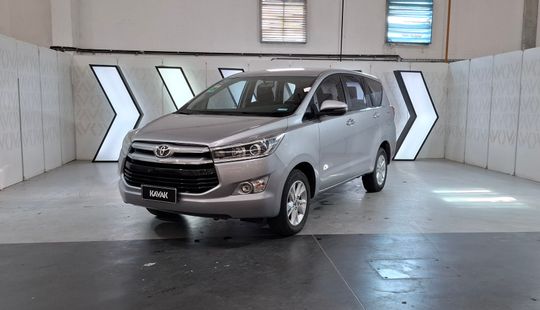 Toyota • Innova