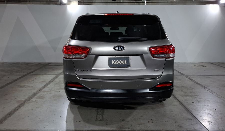 Kia Sorento 2.4 LX AUTO Suv 2018