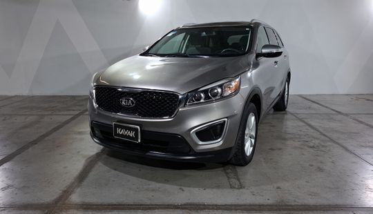 Kia • Sorento