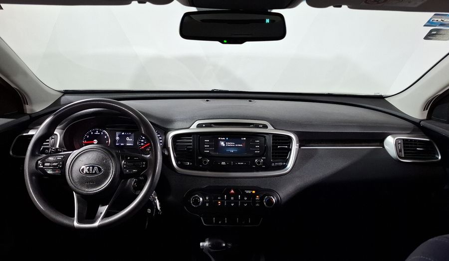 Kia Sorento 2.4 LX AUTO Suv 2018