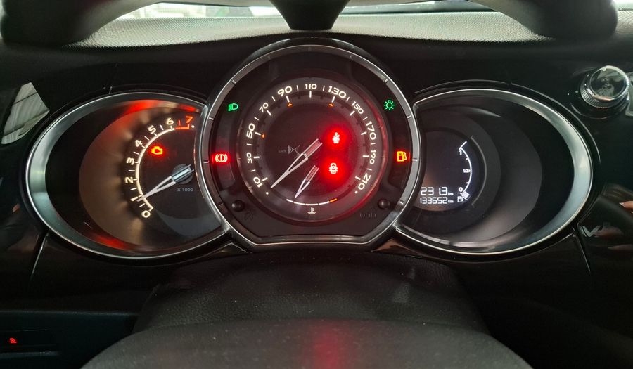 Ds 3 1.6 SO CHIC Hatchback 2016