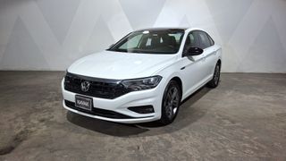 Volkswagen • Jetta