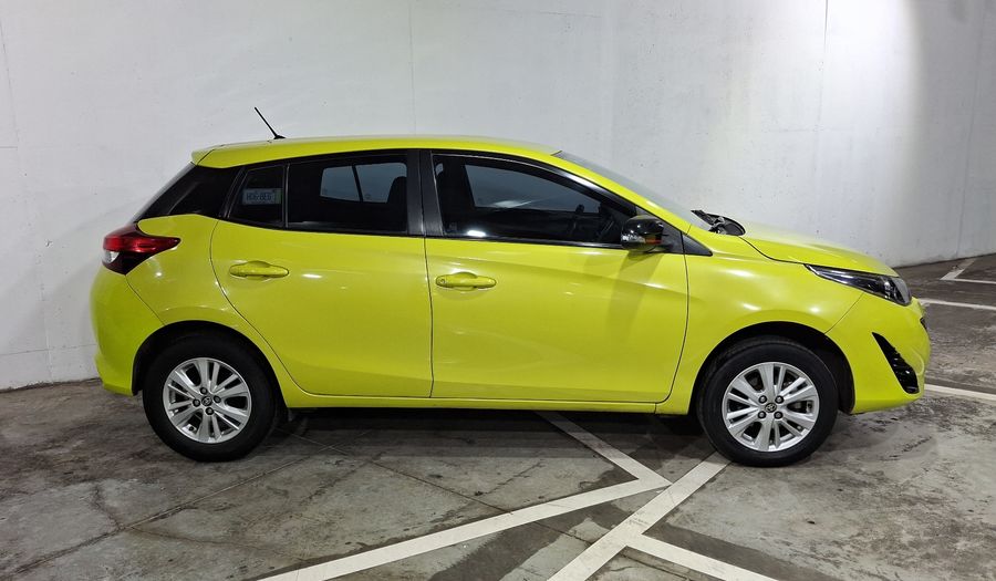 Toyota Yaris 1.5 S AUTO Hatchback 2019