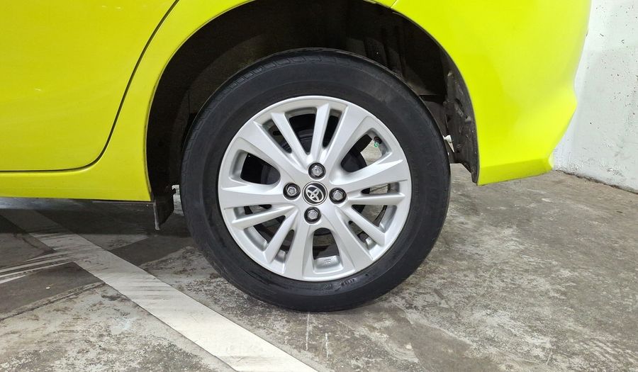 Toyota Yaris 1.5 S AUTO Hatchback 2019
