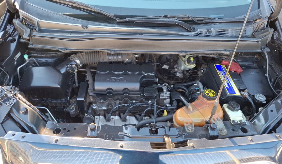 Chevrolet Spin 1.8 LTZ 7S Hatchback 2015