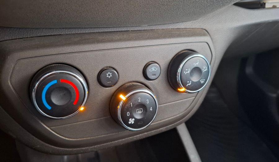 Chevrolet Spin 1.8 LTZ 7S Hatchback 2015