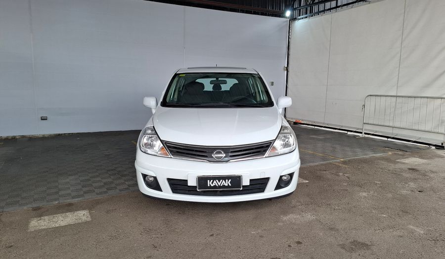 Nissan Tiida 1.8 ACENTA Hatchback 2011