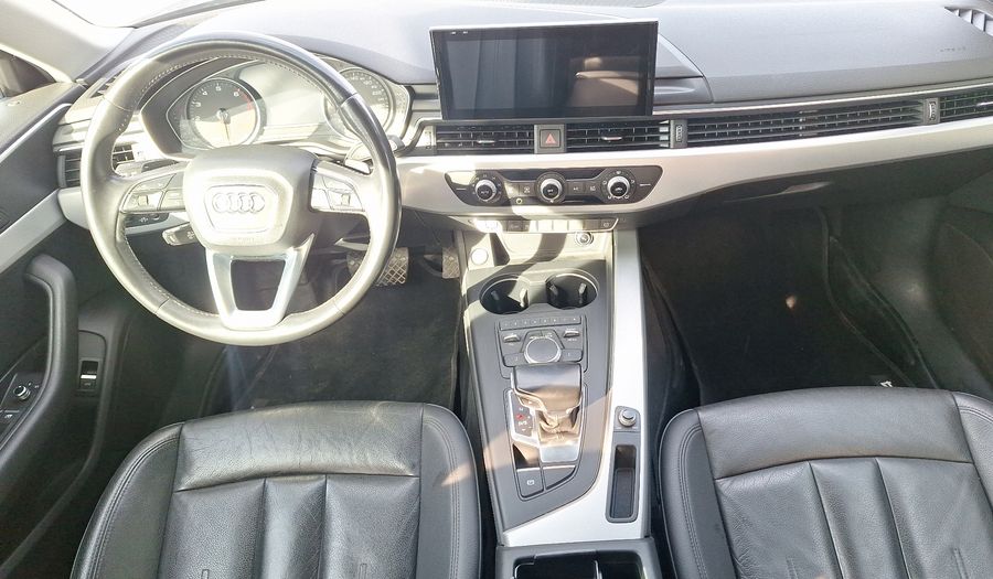 Audi A4 2.0 TFSI S TRONIC DESIGN Sedan 2017