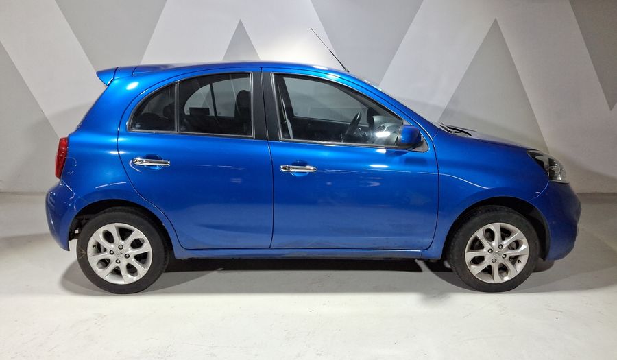 Nissan March 1.6 ADVANCE AT Hatchback 2015