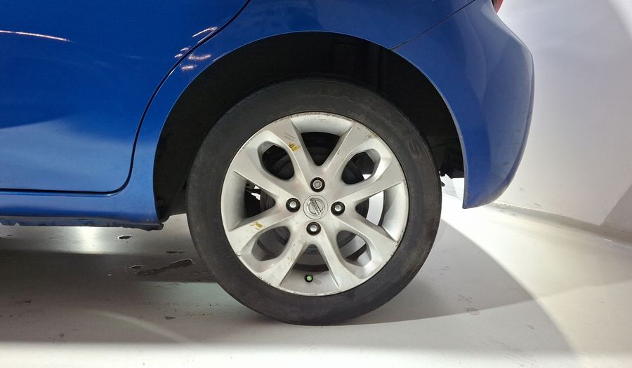 Nissan March 1.6 ADVANCE AT Hatchback 2015