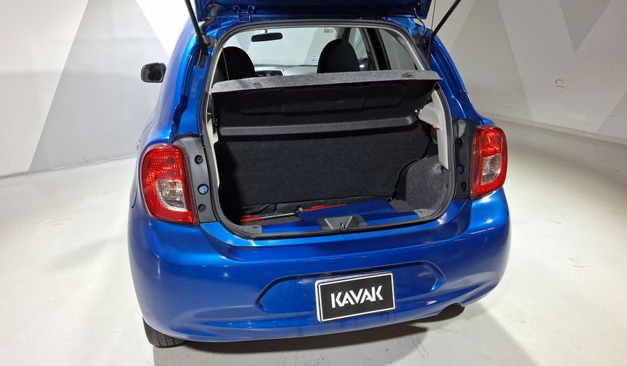 Nissan March 1.6 ADVANCE AT Hatchback 2015