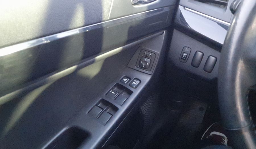 Mitsubishi Lancer 2.0 GLS AUTO Sedan 2013
