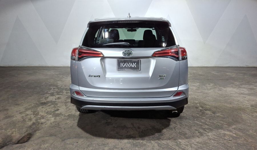 Toyota Rav4 2.5 XLE AWD AT Suv 2017