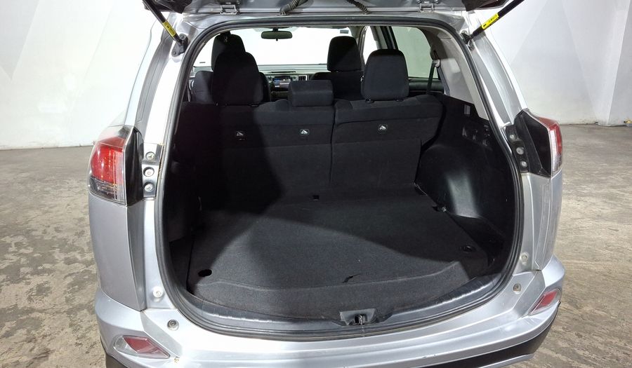 Toyota Rav4 2.5 XLE AWD AT Suv 2017