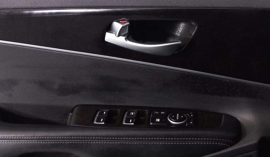 Kia Sorento 2.4 LX AUTO Suv 2018