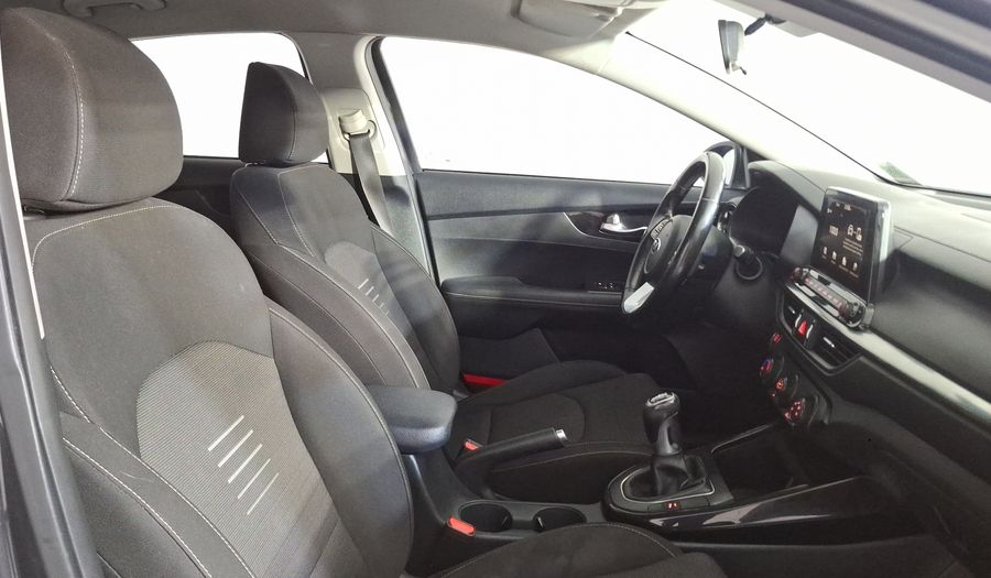 Kia Forte 2.0 EX Hatchback 2019