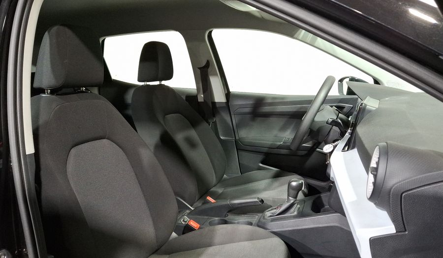 Seat Arona 1.6 REFERENCE AUTO Suv 2023