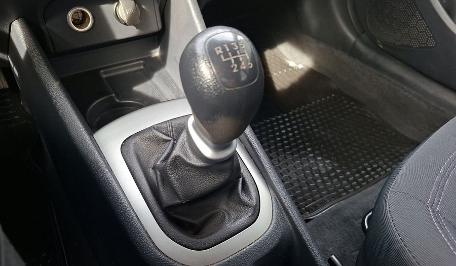 Kia Rio 5 1.4 EX AB AC 5HB Hatchback 2013