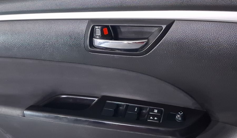 Suzuki Swift 1.4 GLS MT Hatchback 2013