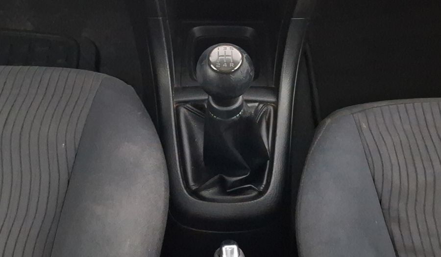 Suzuki Swift 1.4 GLS MT Hatchback 2013