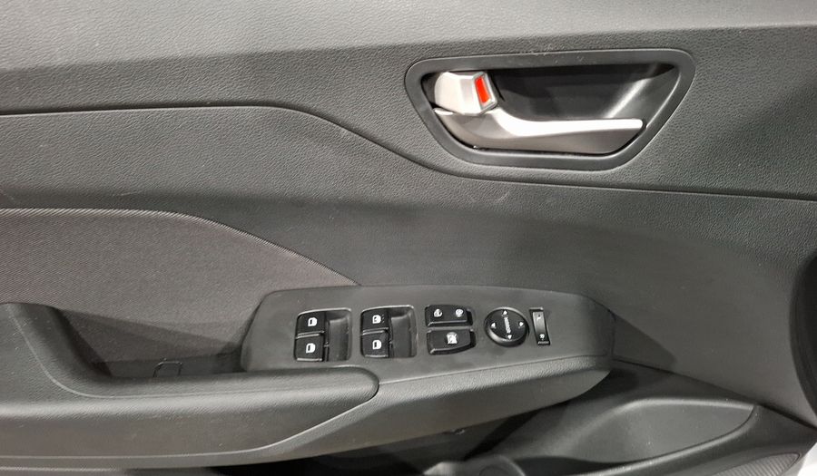 Hyundai Accent 1.6 GL MID AUTO Hatchback 2020