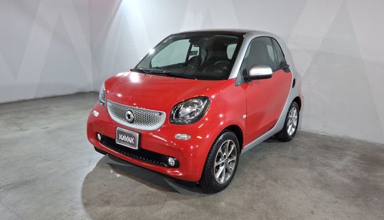 Smart • Fortwo