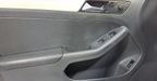 Volkswagen Jetta 2.5 TRENDLINE TIP. Sedan 2017