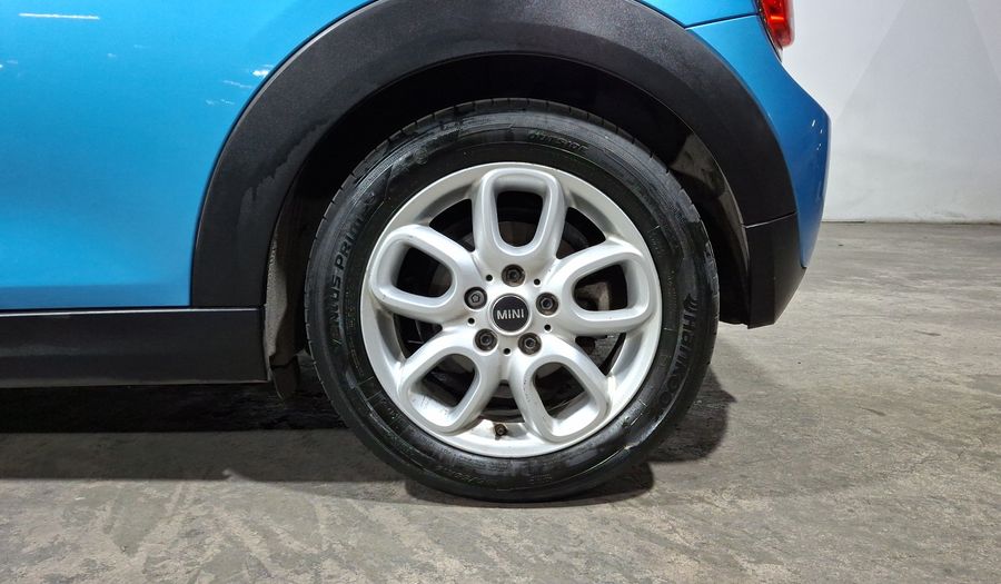 Mini Cooper 1.5 COOPER SALT Hatchback 2017
