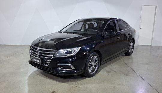 2022 • 32,494 km • Automático