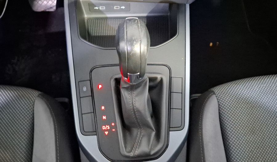 Seat Arona 1.6 STYLE AUTO Suv 2021