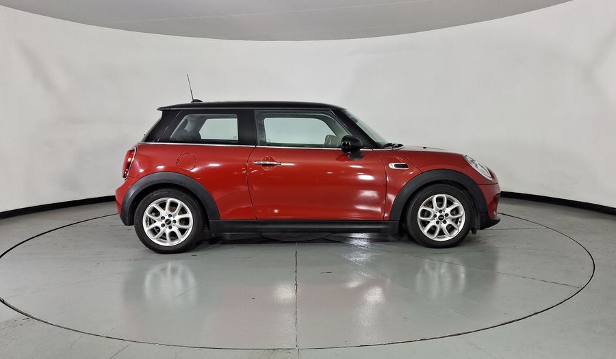 Mini Cooper 1.5 COOPER CHILI AT Hatchback 2017