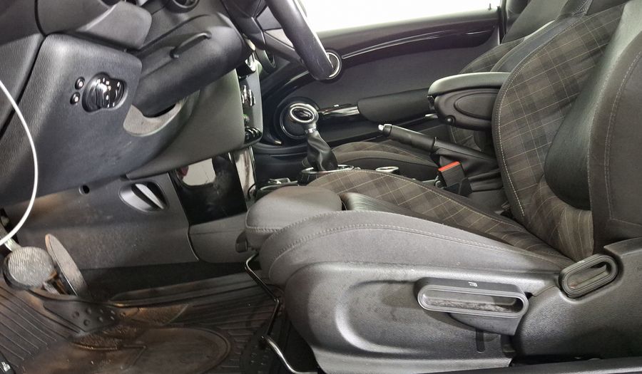 Mini Cooper 1.5 COOPER CHILI AT Hatchback 2017