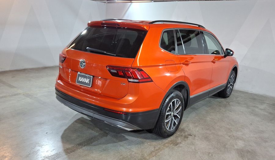 Volkswagen Tiguan 1.4 COMFORTLINE 3 FILA DCT Suv 2018