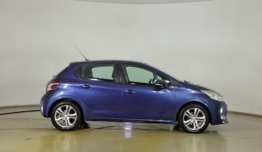Peugeot 208 1.6 VTI 120 AUTO ALLURE Hatchback 2014